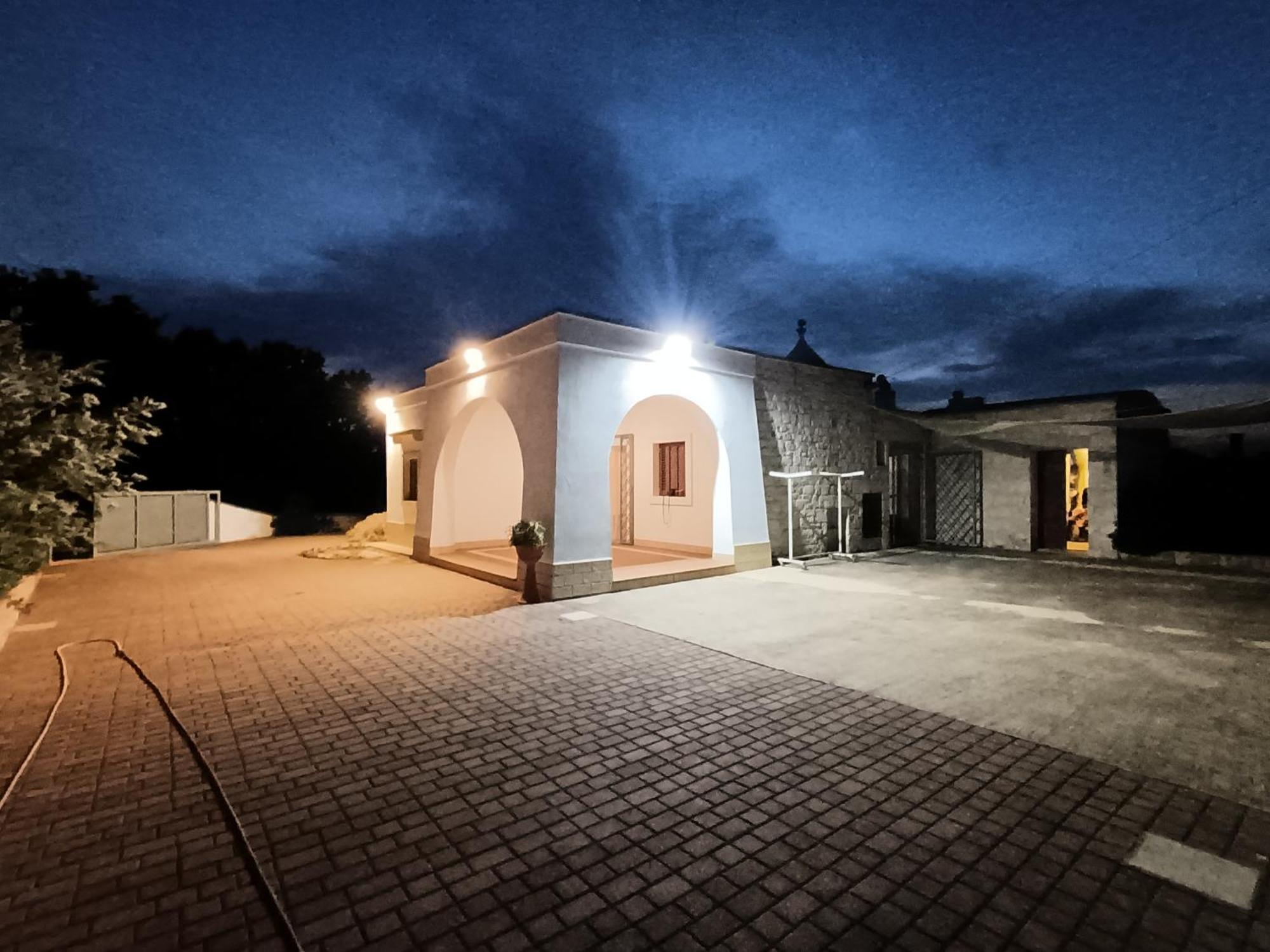 Il Trullo Di Leonardo - Casa Uso Turistico Villa มาร์ตินาฟรังกา ภายนอก รูปภาพ